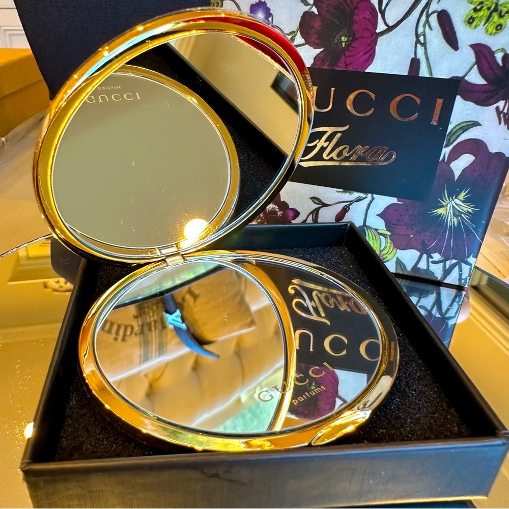 Gucci Flora Mirror Gold Tone New